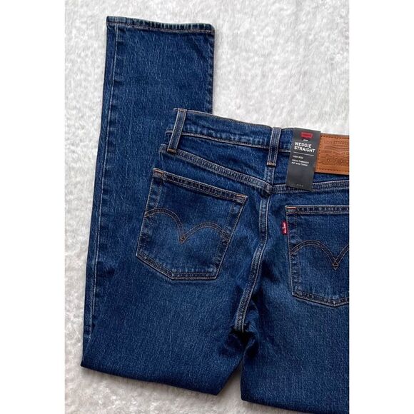 NWT Levi’s Wedgie Straight High Rise Jean in Salsa Charleston Outlasted, 24 X 28 - Picture 13 of 16